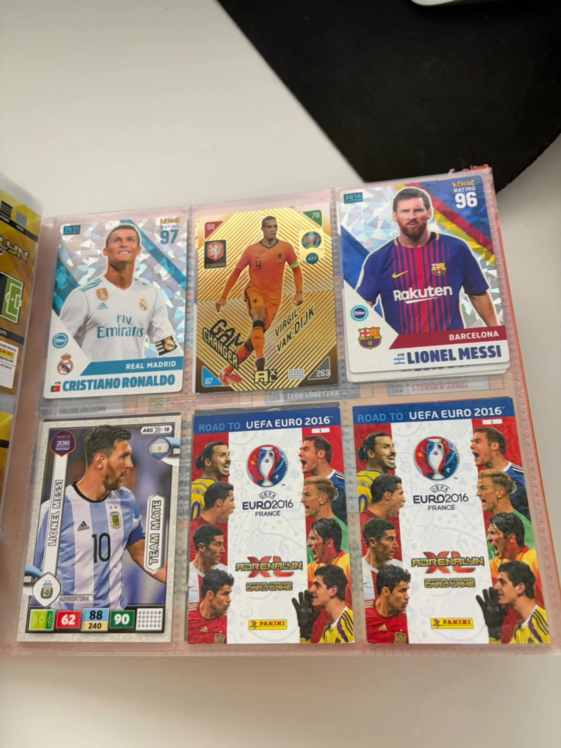Kickerz Football Cards 2018 album - 3