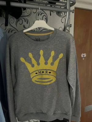 Mr originals tröja - Mr originals sweatshirt. Väldigt bra skick. Bara att höra av vid intresse.