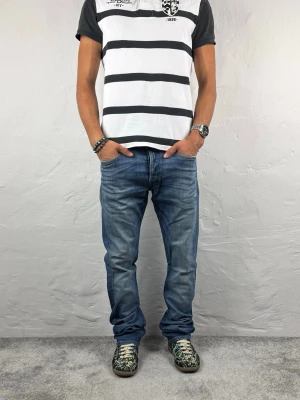 Replay jeans  - Ett par snygga jeans från Replay i storlek W31 L34 i modellen Waitom