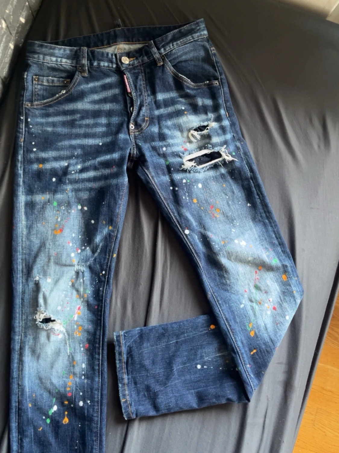 Målade slitna jeans Dsquared2 