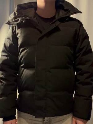 Canada Goose Black Label Macmillan Parka Black - Canada Goose Black Label, Storlek S/P Fusion, Nypris 13999kr