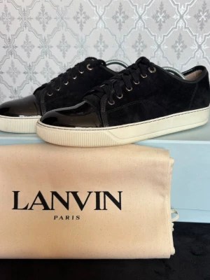 Lanvin skor - Snygga Lanvin skor - Storlek (6) 40 - Skick 9/10 - Allt på bilden ingår! - Hör av dig vid minsta fundering!