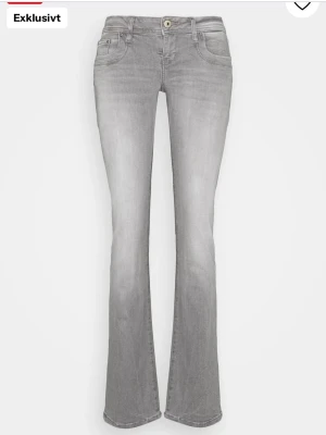 Ltb jeans - Snygga grå bootcut jeans! Köpte fel storlek så de är inte så använda!🩷