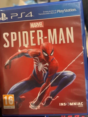 Spiderman ps4 edition  - Säljer spiderman ps4 eddition 