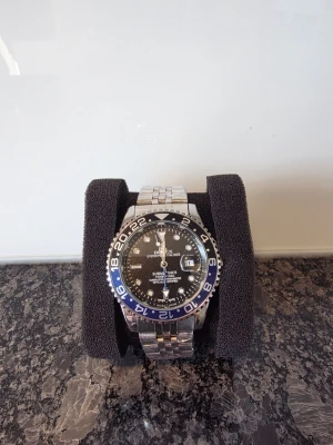 Rolle submariner - In plastad oanvänd helt ny. 