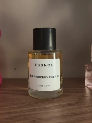 ESSNCE Strawberry Eclair parfym - ESSNCE Strawberry Eclair Eau de Parfum 