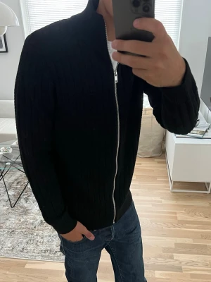 Helt ny Lindeberg cardigan med tagg på  - Helt ny 