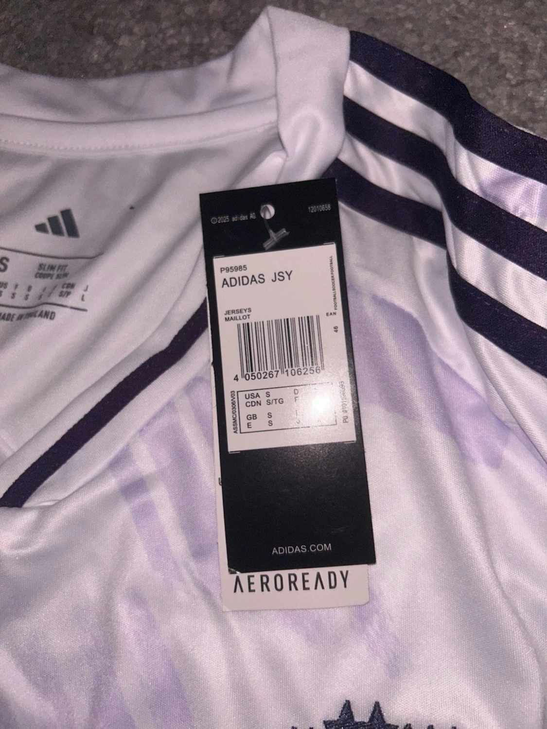 Vit Manchester United tröja från Adidas  - 3