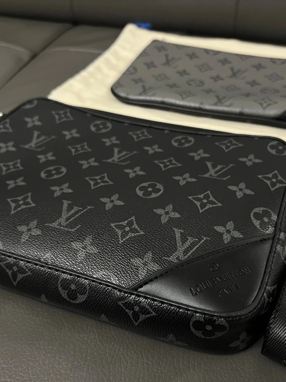 Crossbody väska    - 1