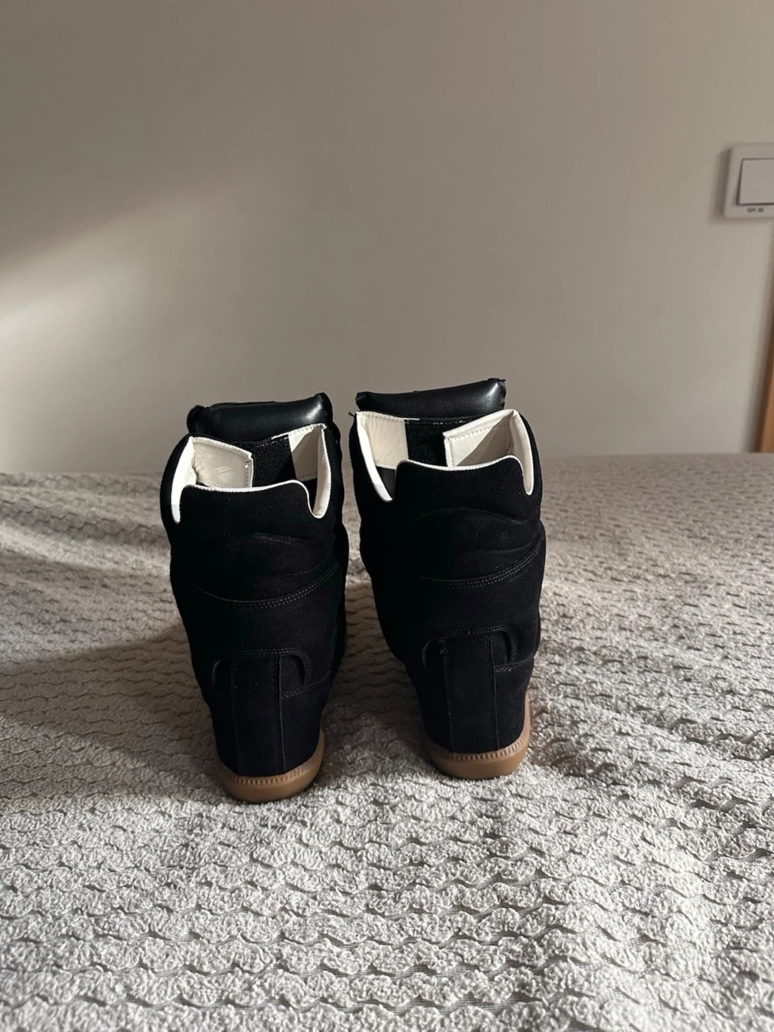 Isabel Marant svarta high top sneakers - 5