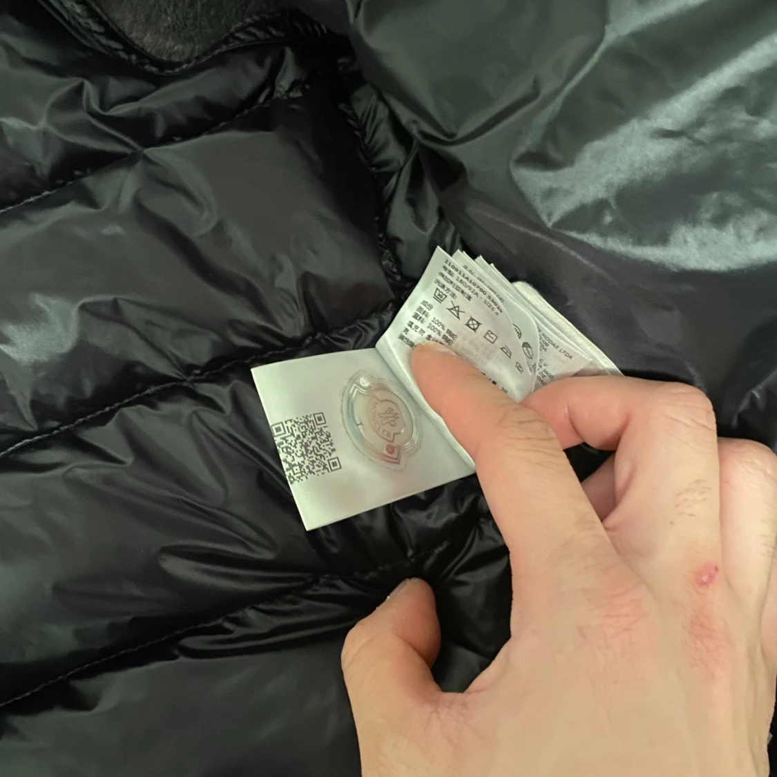 Svart Moncler dunväst med dragkedja - 3