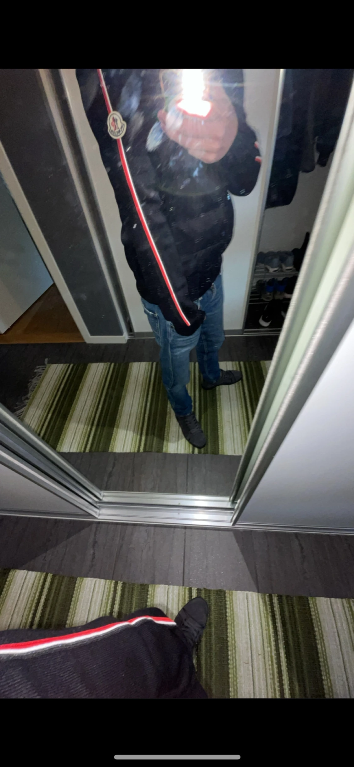 Replay jeans, moncler cardigan, bälte, hoodie - 1