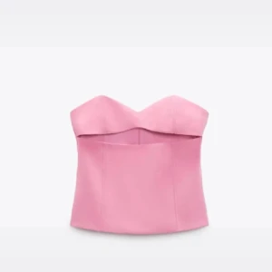 Zara topp - Säljer denna jättesnygga topp från Zara!