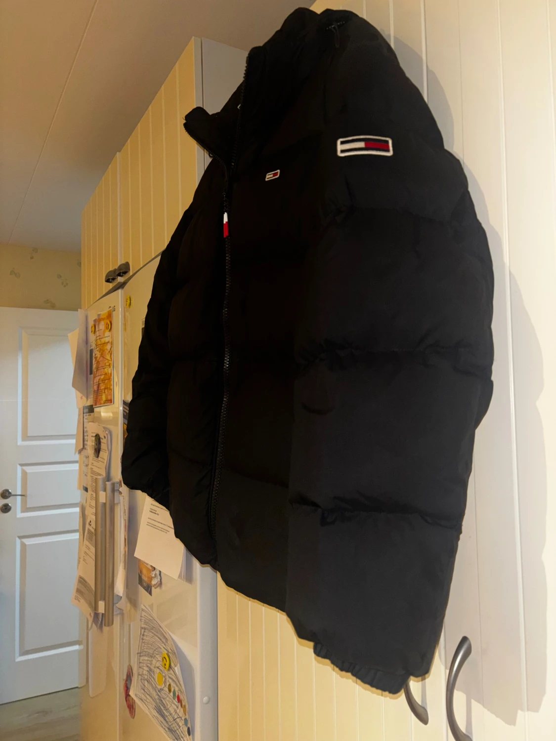 Svart pufferjacka Tommy Jeans M - 3