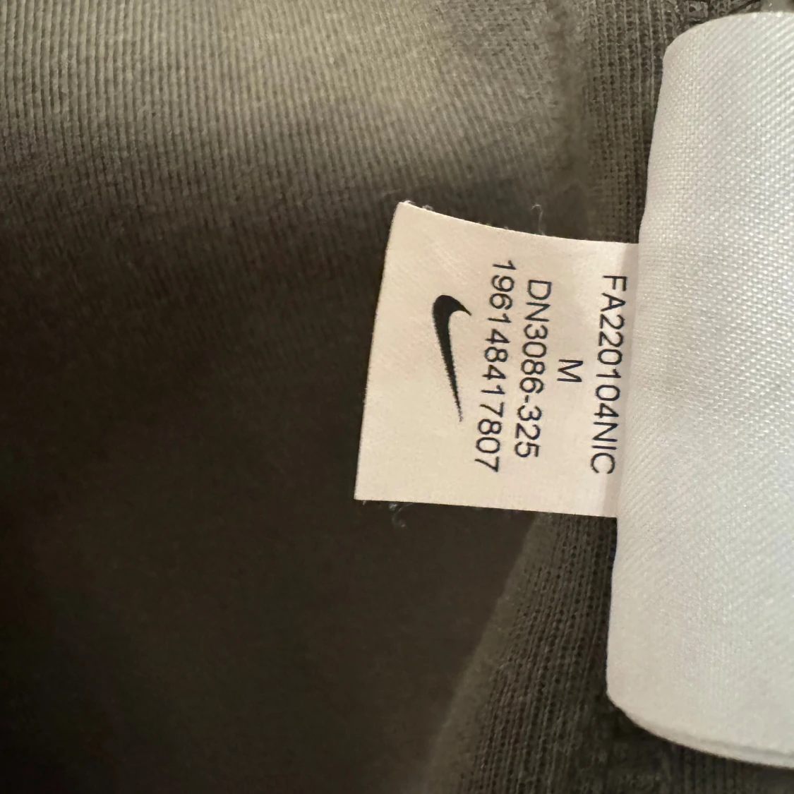 Grön Nike PSG vindjacka med huva - 3