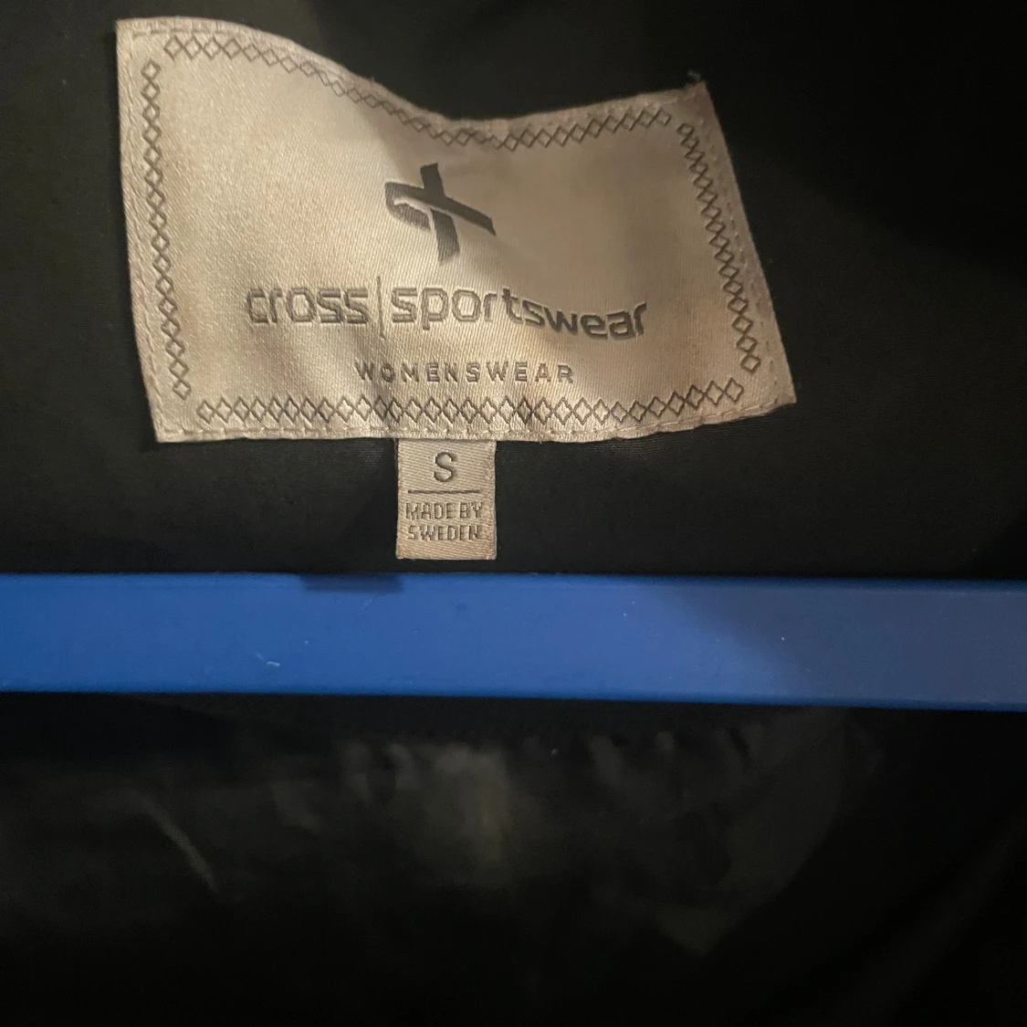 Svart pufferjacka från Cross Sportswear - 1