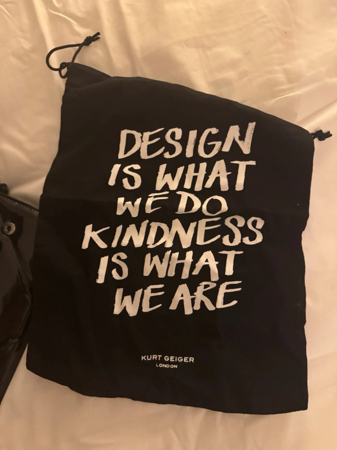 Svart quiltad axelväska Kurt Geiger - 3