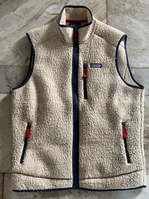 Patagonia väst  - Patagonia storlek S Helt ny med tags och påse skick 10/10 