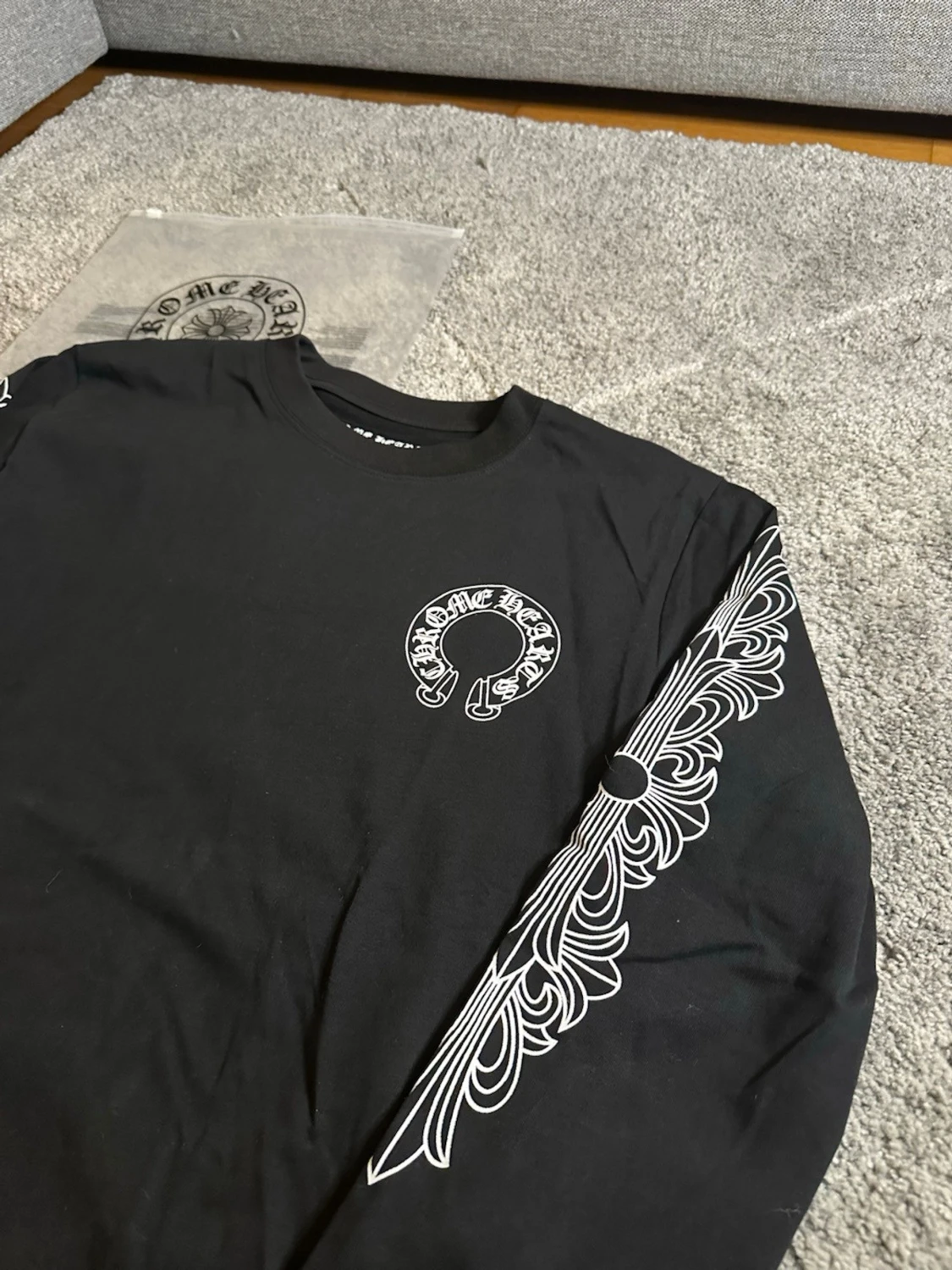Svart långärmad topp från Chrome Hearts - 1