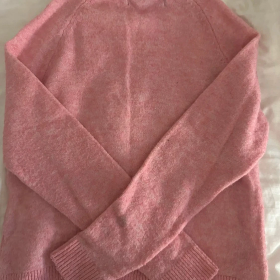 Rosa stickad tröja - 1