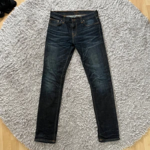 Nudie jeans  - Säljer ett par riktigt sköna jeans! | Mycket fint skick utan defekter! | Storlek W31 L32. | Ställ gärna frågor innan du köper!