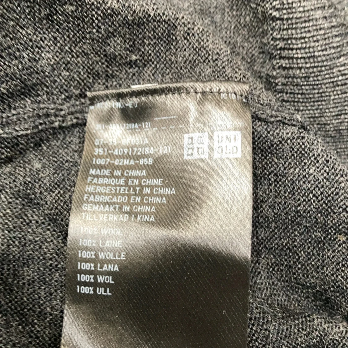 Svart ulltröja från Uniqlo - 3