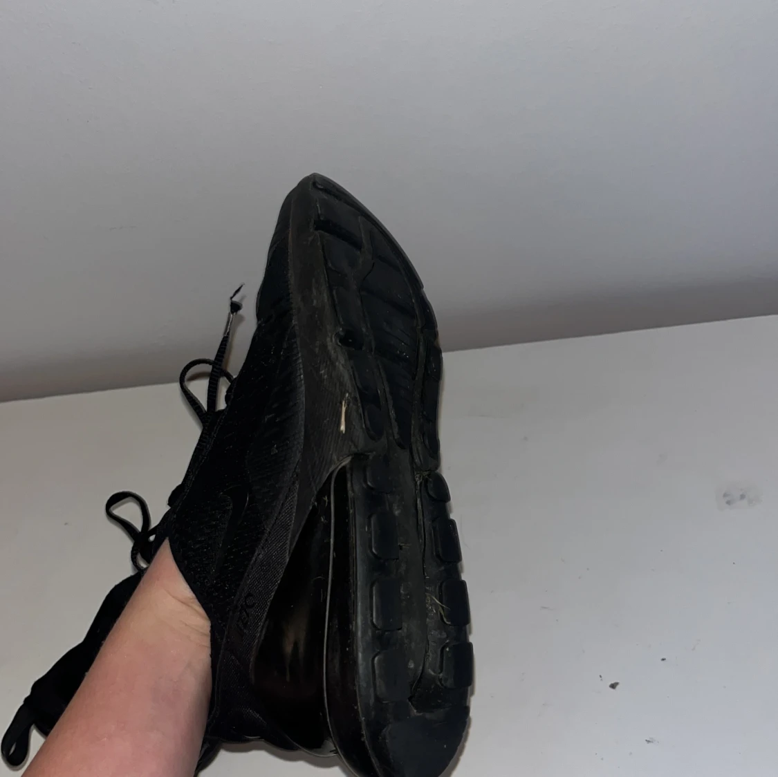 Svarta Nike Air Max 270 sneakers - 2