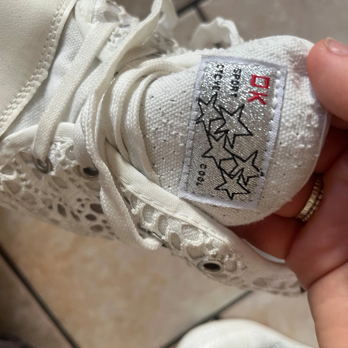 Vita spets-sneakers från OK Sport, stl 40 - 2