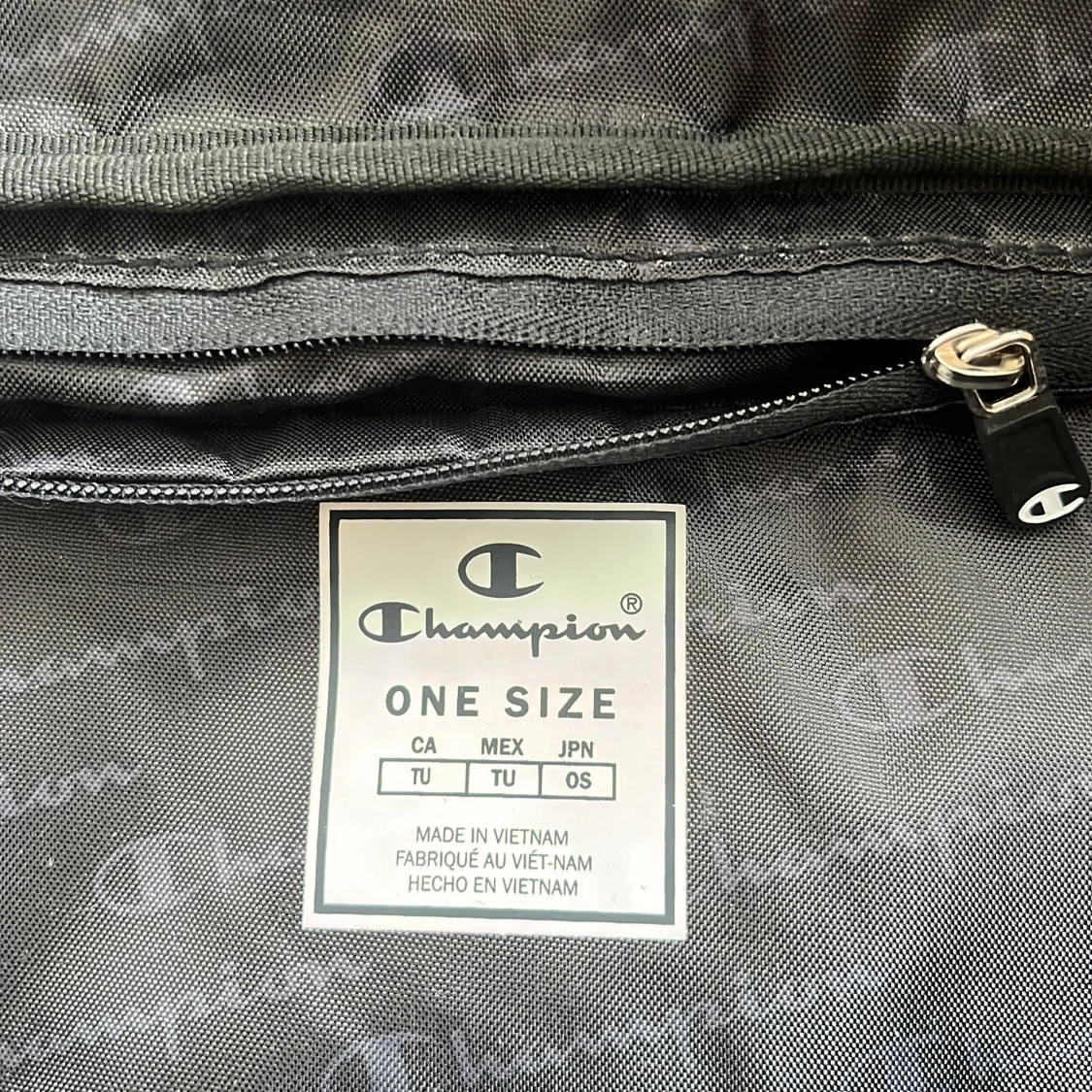 Mörklila magväska från Champion - 2