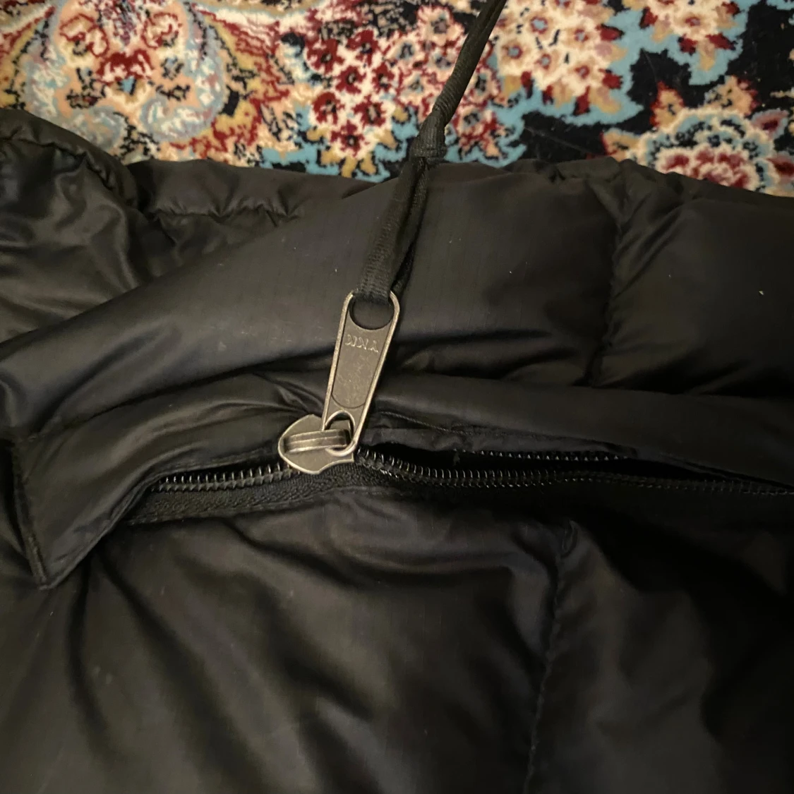 Svart dunjacka från The North Face S - 3