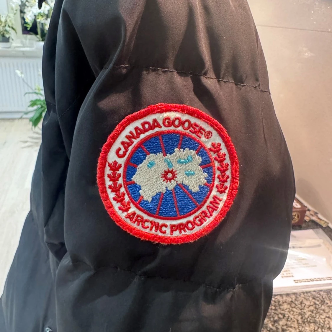 Svart dunjacka från Canada Goose - 4