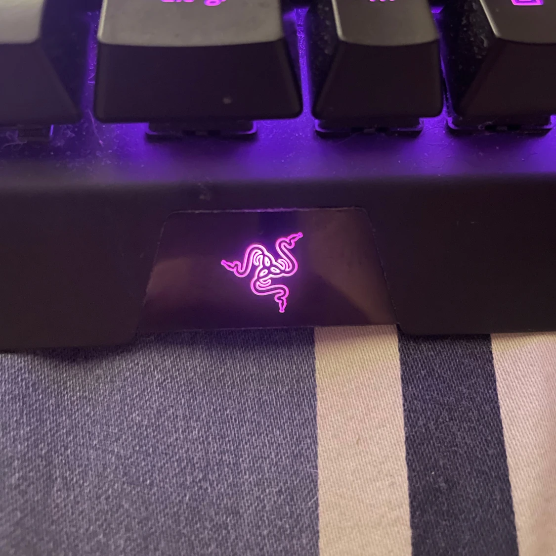 Razer BlackWidow X Chroma - 1