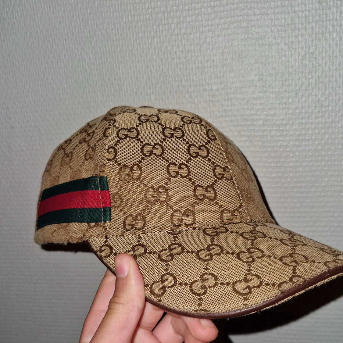 Gucci beige keps med GG-mönster