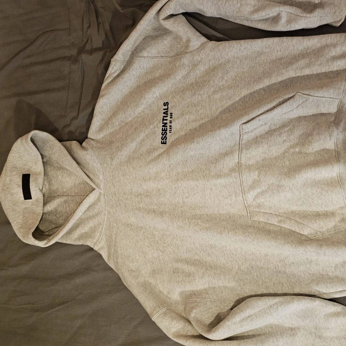Grå Essentials Fear of God hoodie - 1