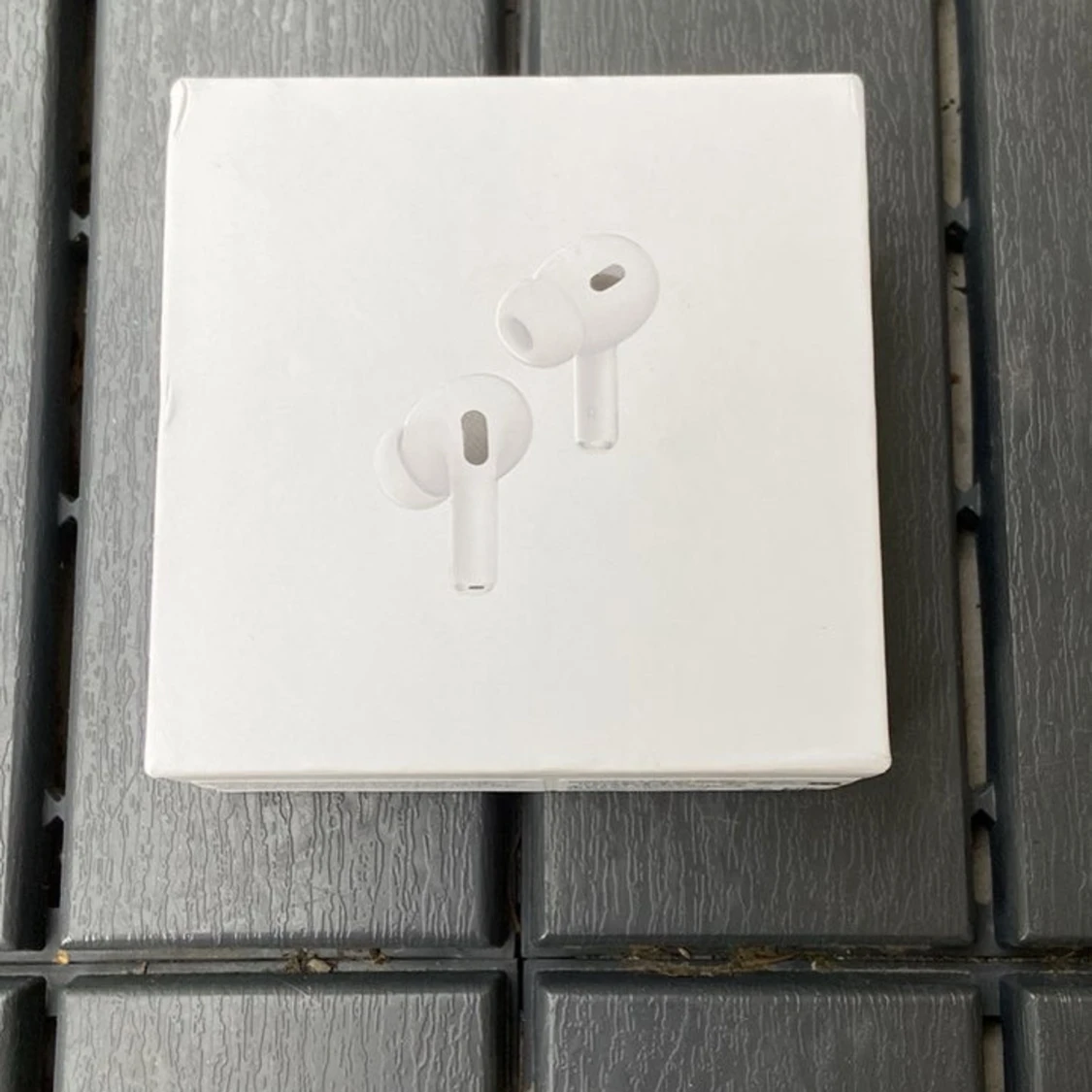 AirPods Pro - 1