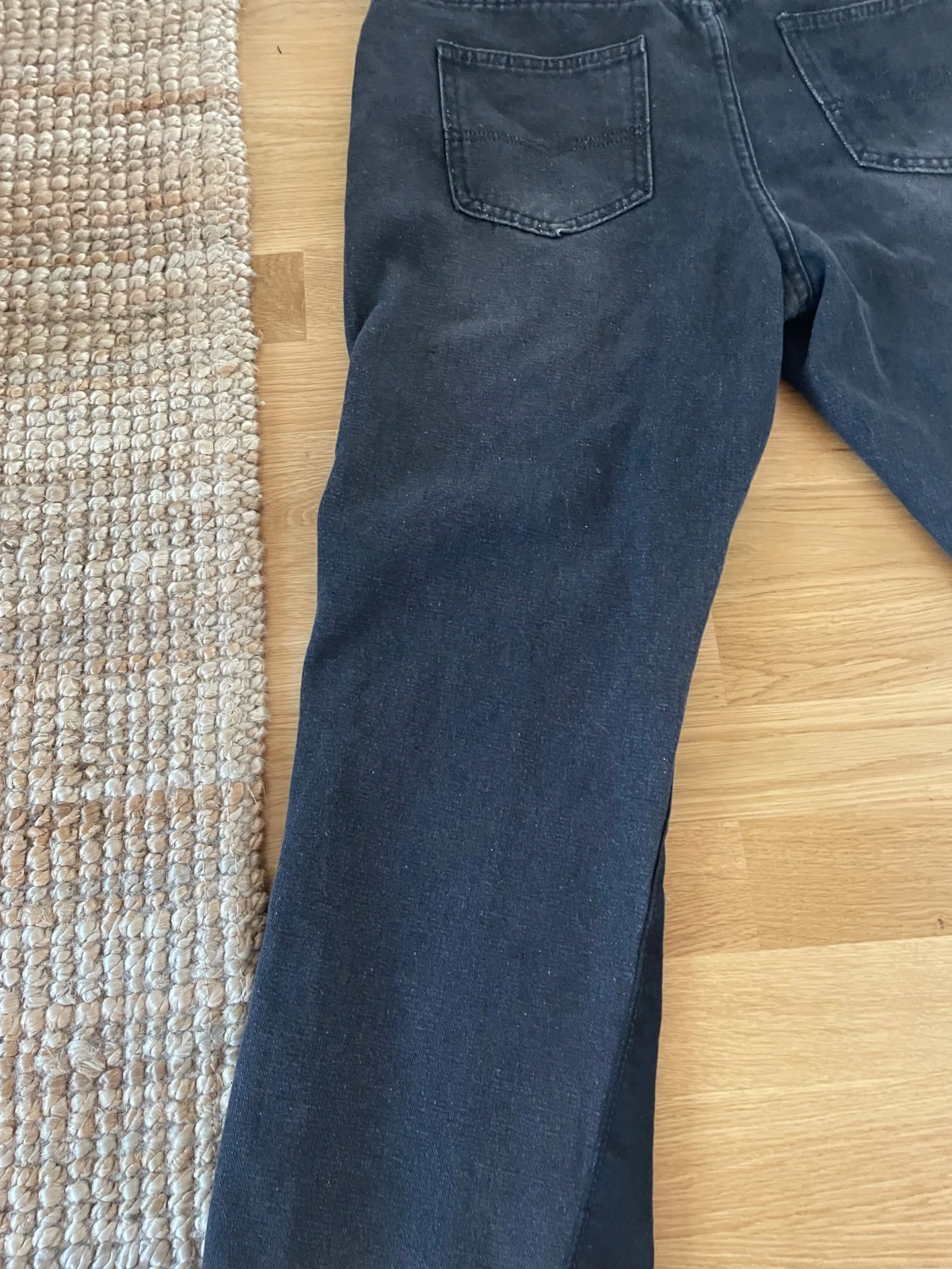 Svarta jeans från Gallery Dept  - 5