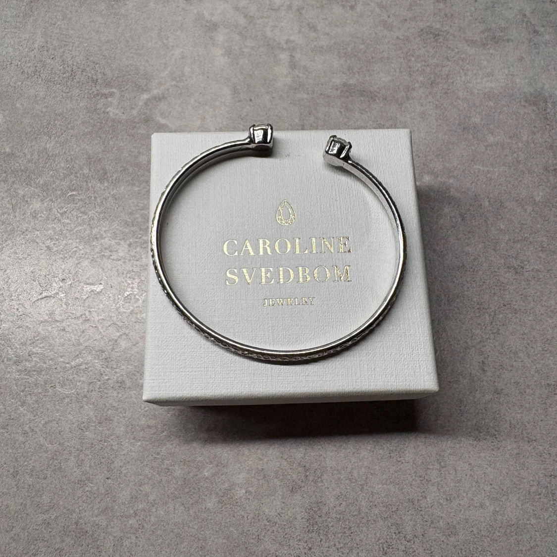 Silverfärgat armband Caroline Svedbom - 3