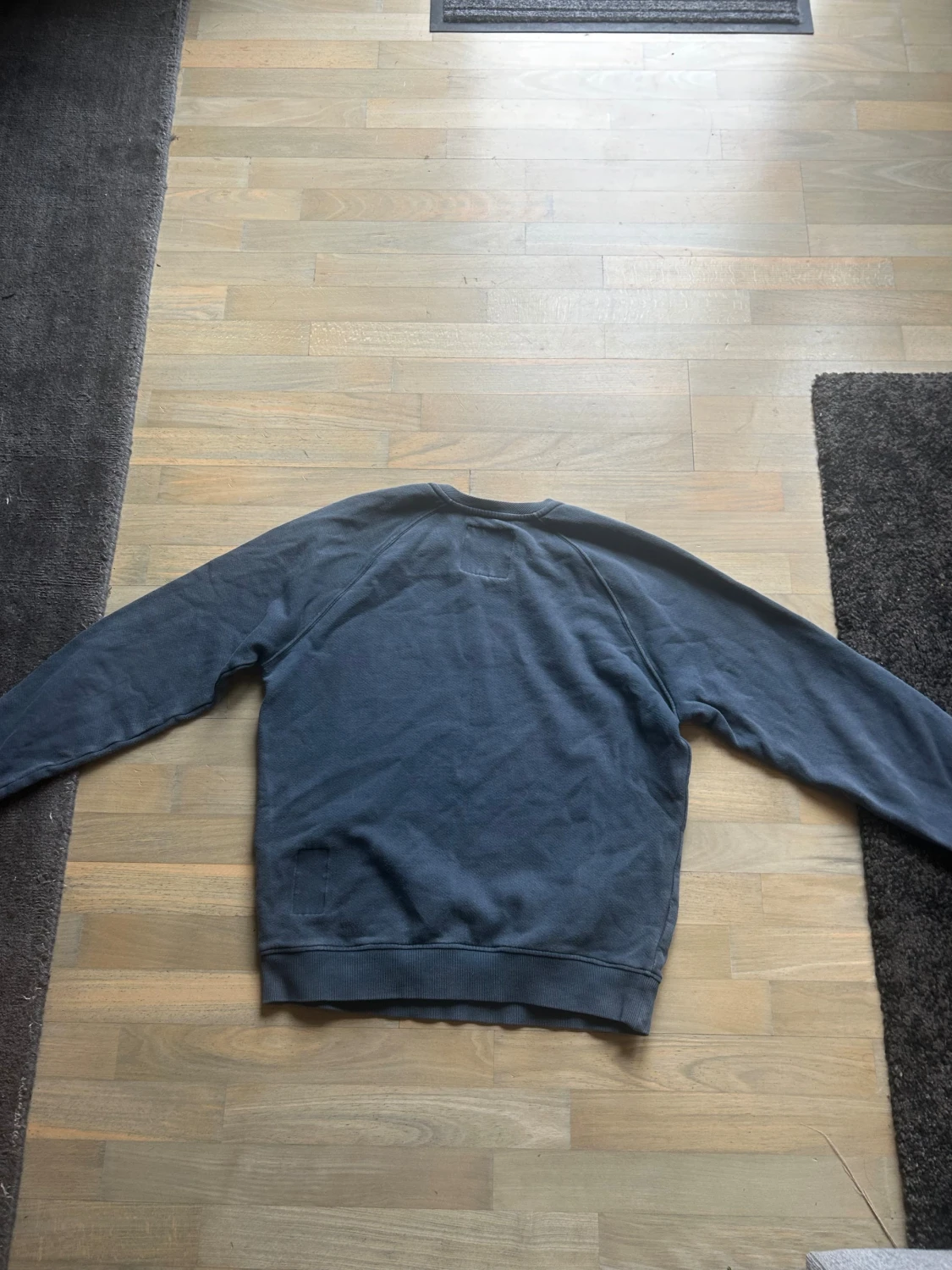 Mörkblå sweatshirt från Jacob Cohën - 1