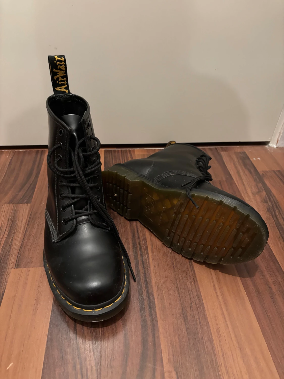 Dr. Martens - 3