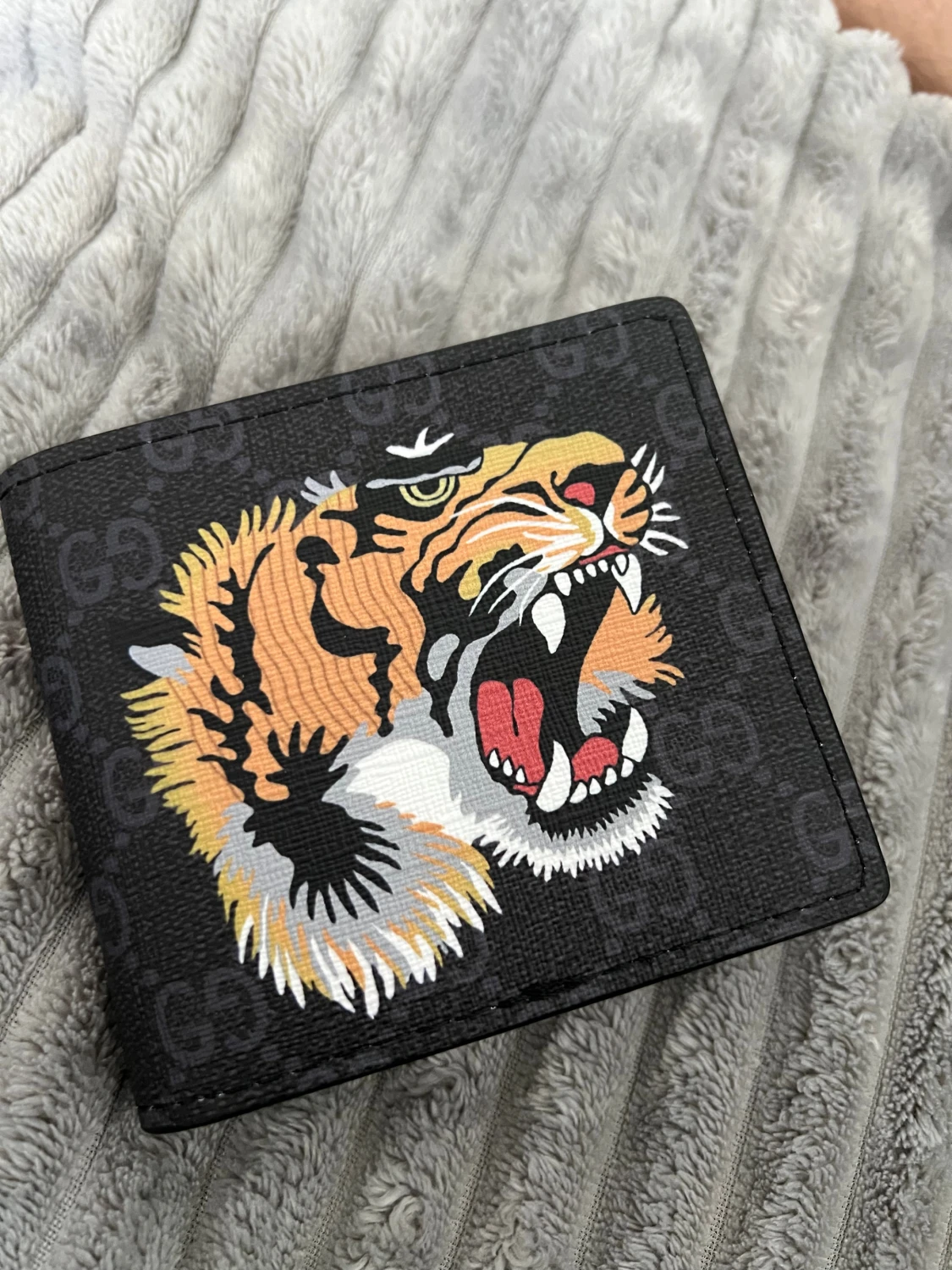 Svart/beige tiger plånbok  - 3