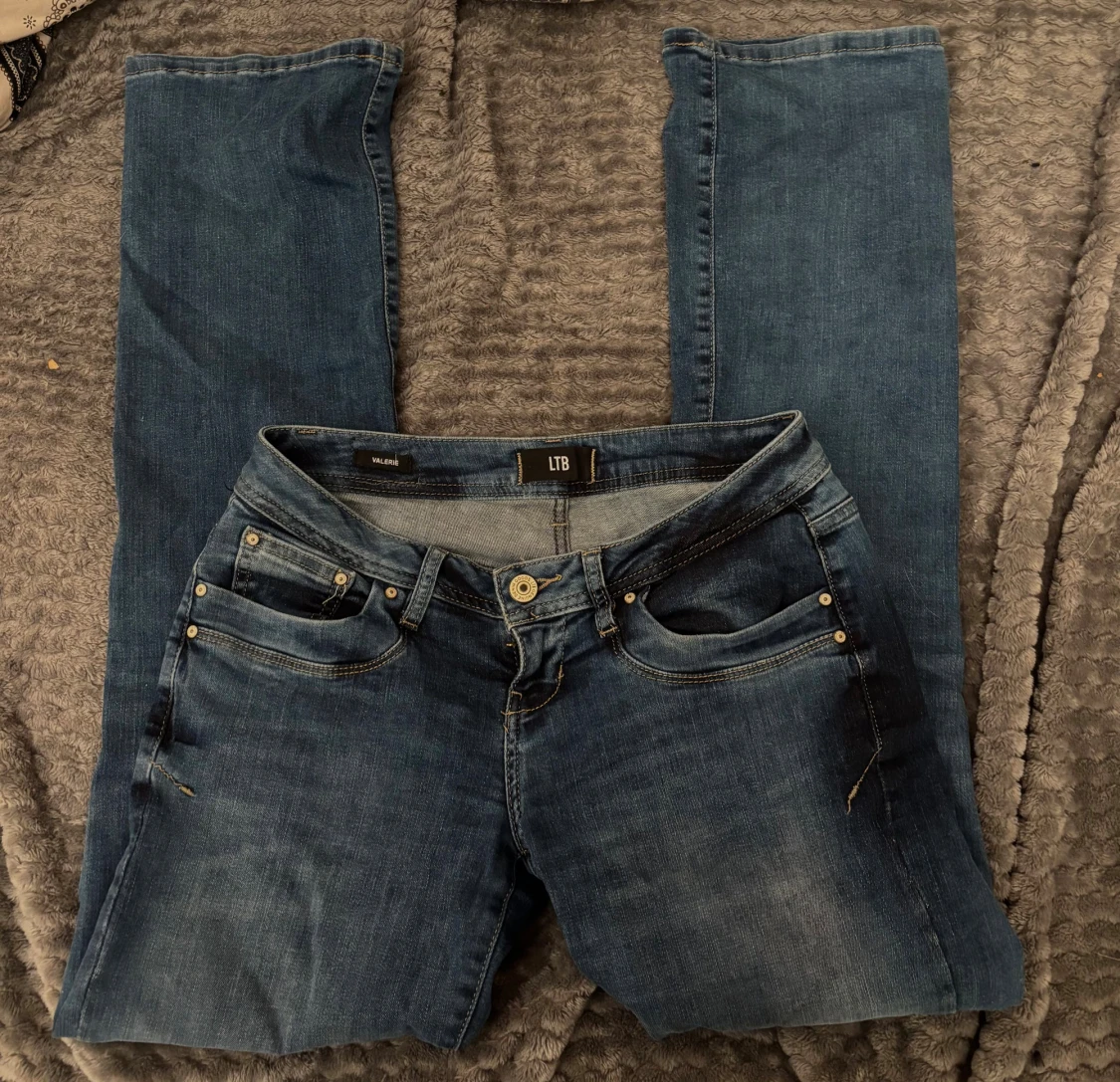 Bootcut LTB low waist jeans 