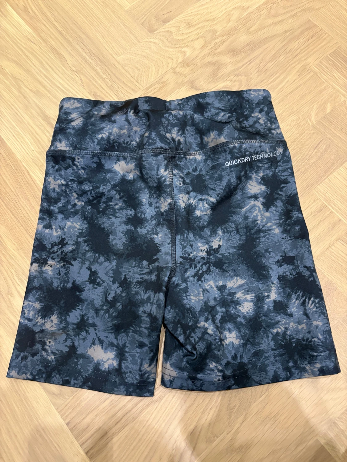 Mönstrade träningsshorts från 157 - 2