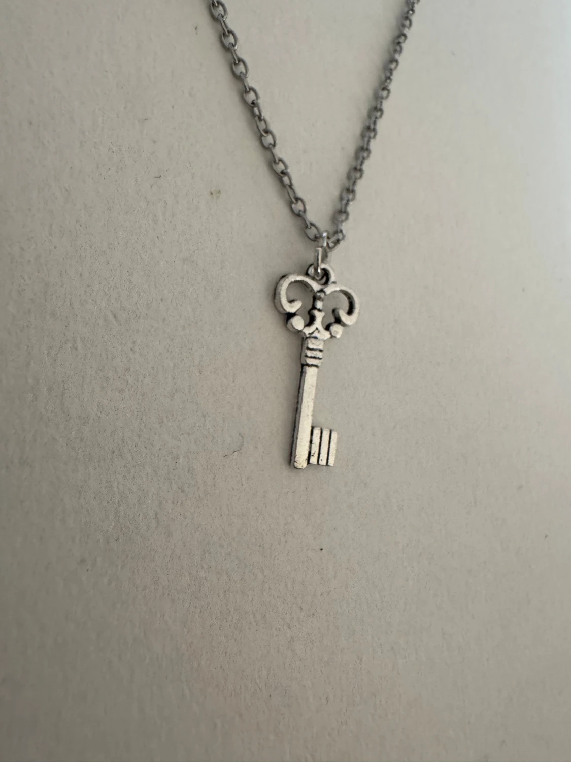 Silverhalsband mindre nyckel - 1