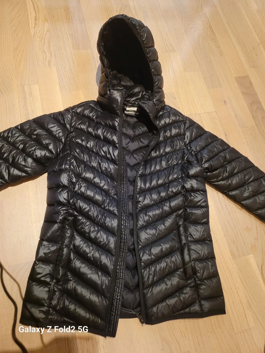 Svart dunjacka från McKinley - 2