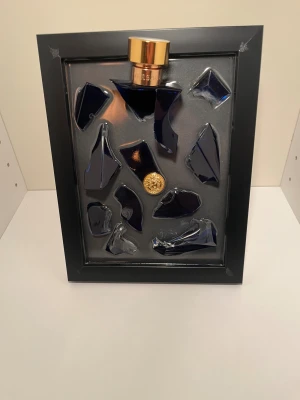 Dylan blue parfym tavla - Dylan blue parfym (tavla)