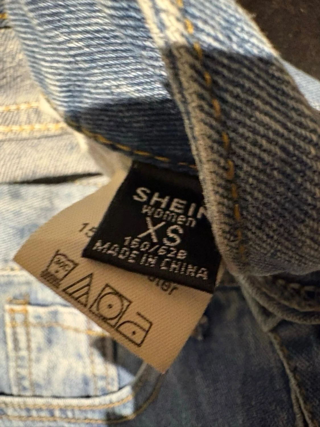 Blå högmidjade jeansshorts från SHEIN - 2