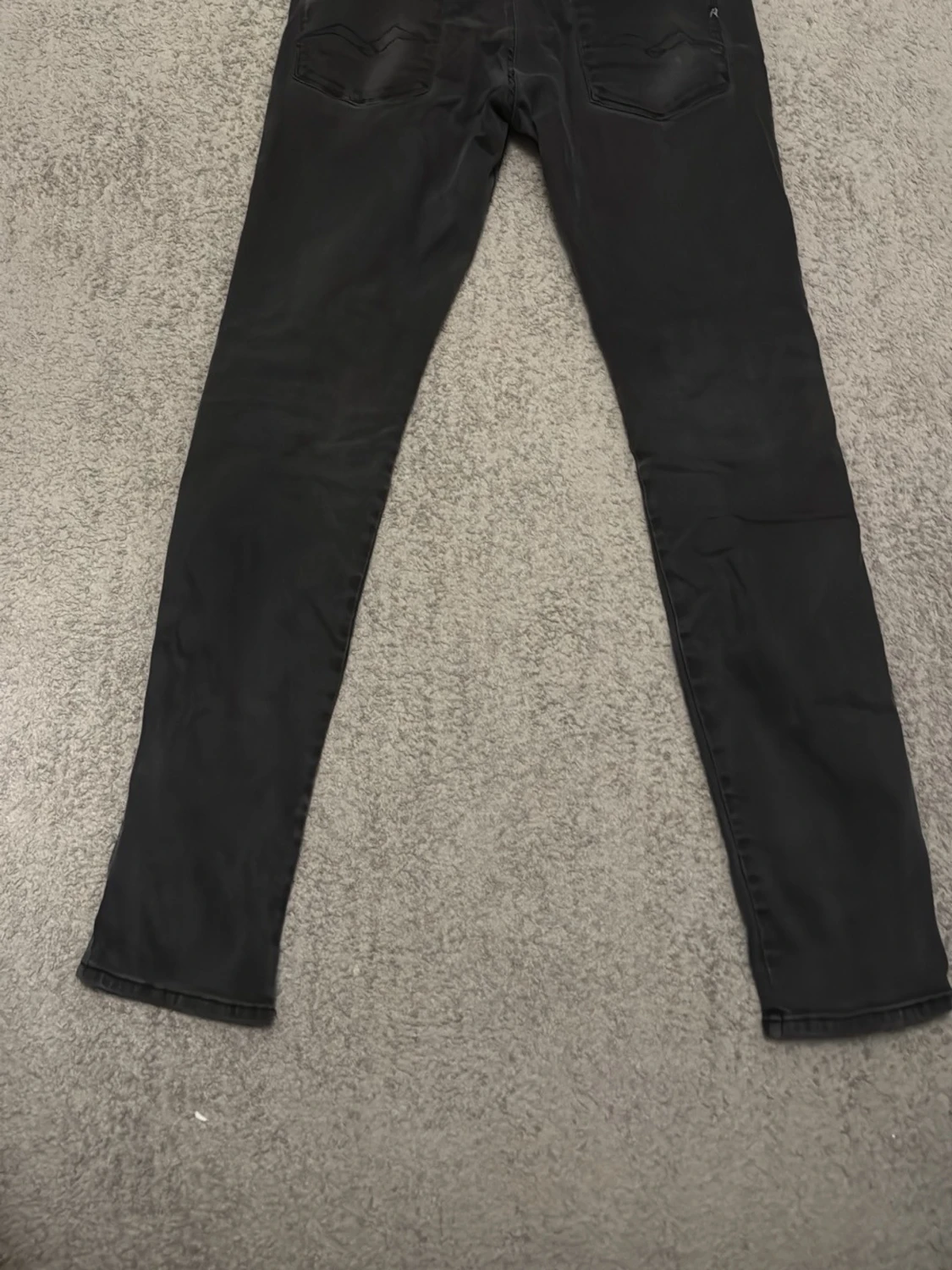 Svarta Replay Anbass jeans 32/32 - 1