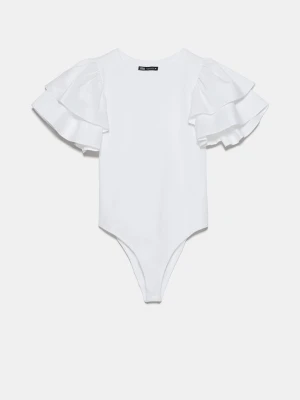 Vit volangbody från Zara - Vit body från zara! 