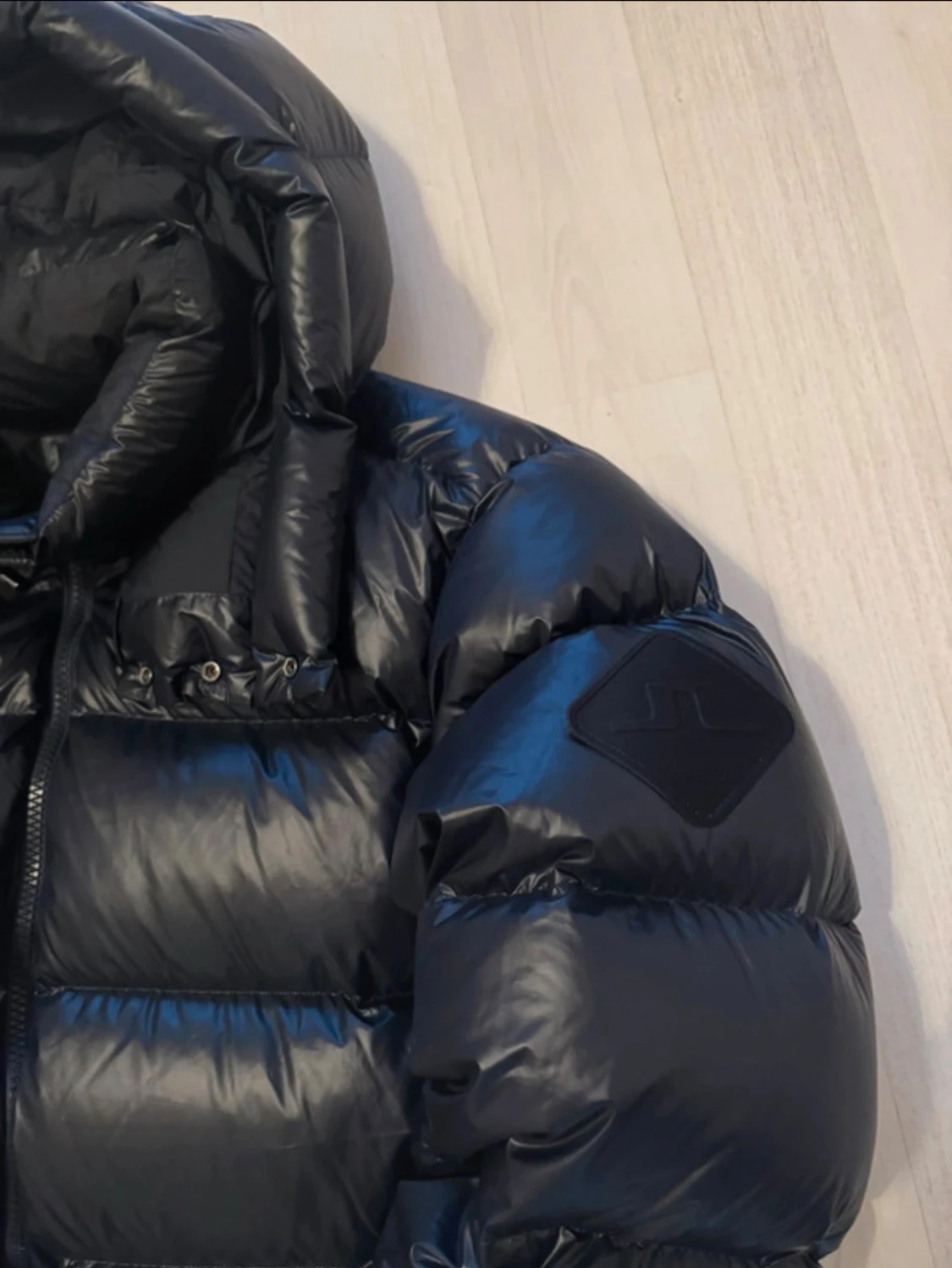 Svart dunjacka från J.Lindeberg - 2