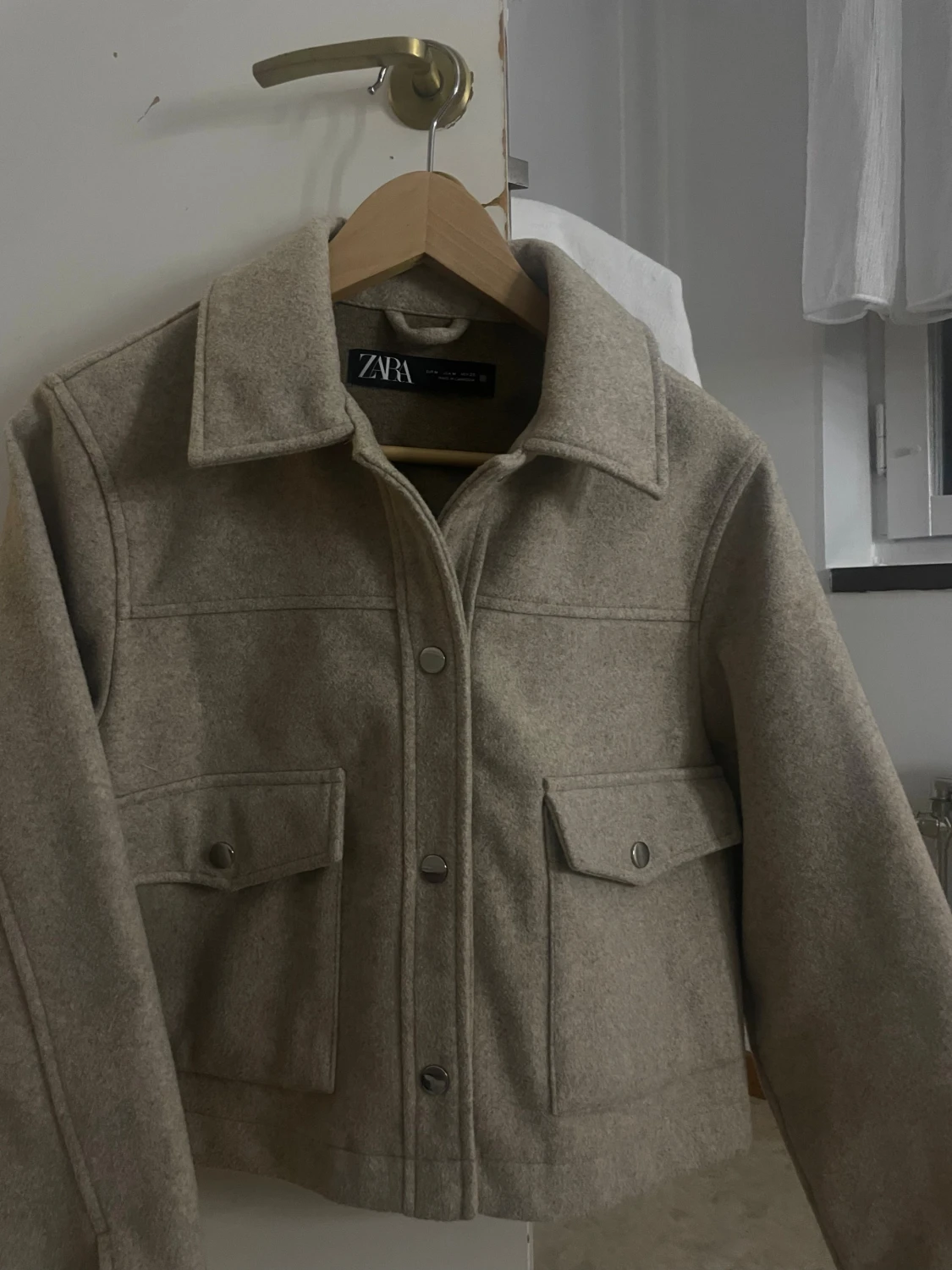 Beige overshirt från Zara - 1